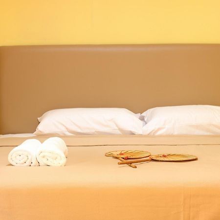 Baankhon Private Room In Thai House Check In By Yourself Code Inbox Adult Only Bangkok Dış mekan fotoğraf