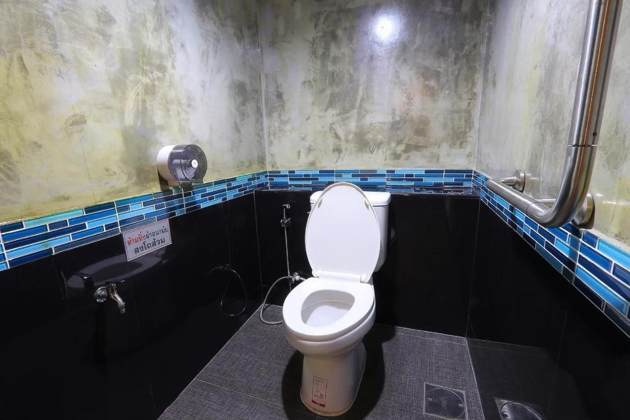 Baankhon Private Room In Thai House Check In By Yourself Code Inbox Adult Only Bangkok Dış mekan fotoğraf