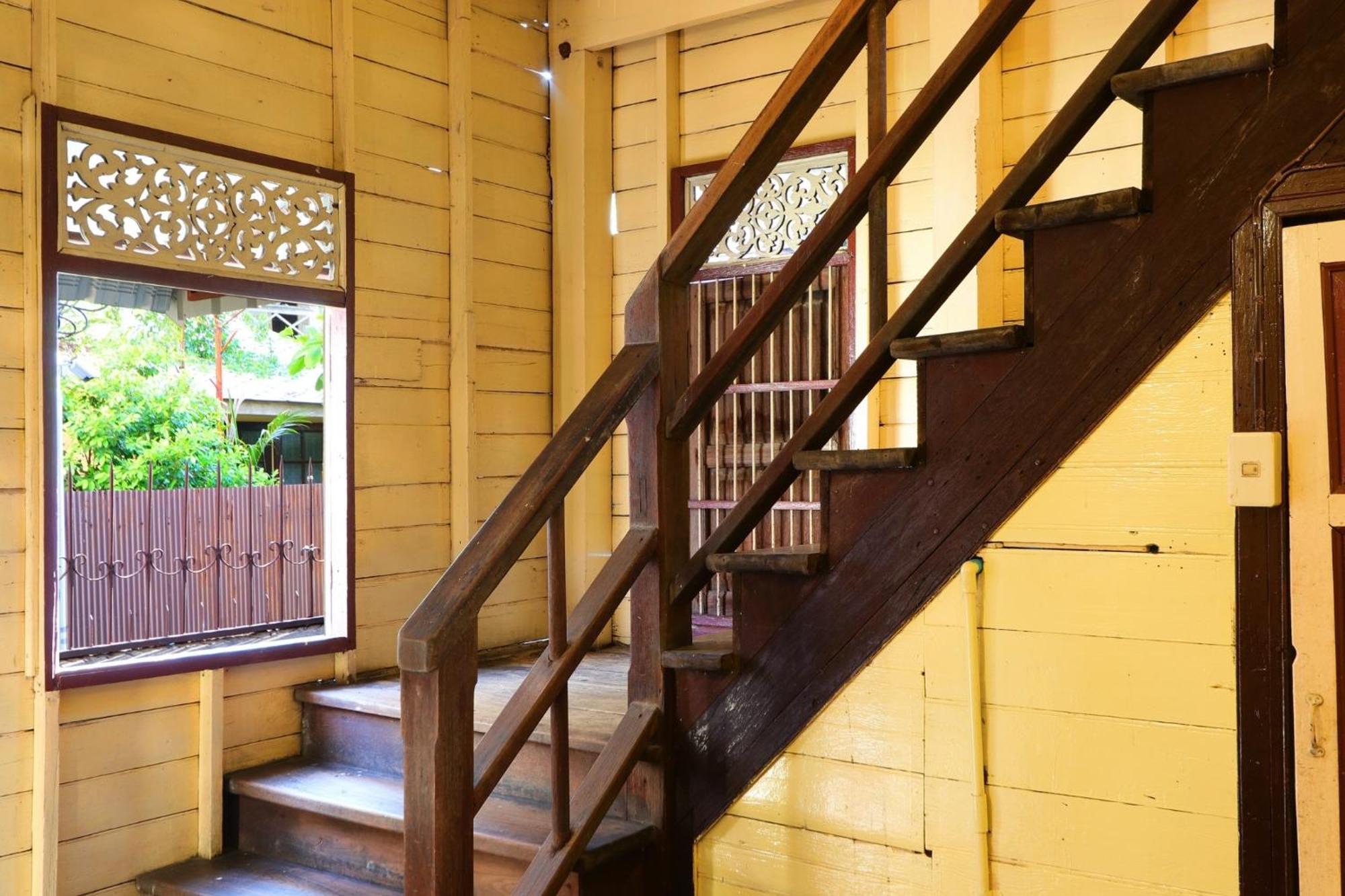 Baankhon Private Room In Thai House Check In By Yourself Code Inbox Adult Only Bangkok Dış mekan fotoğraf