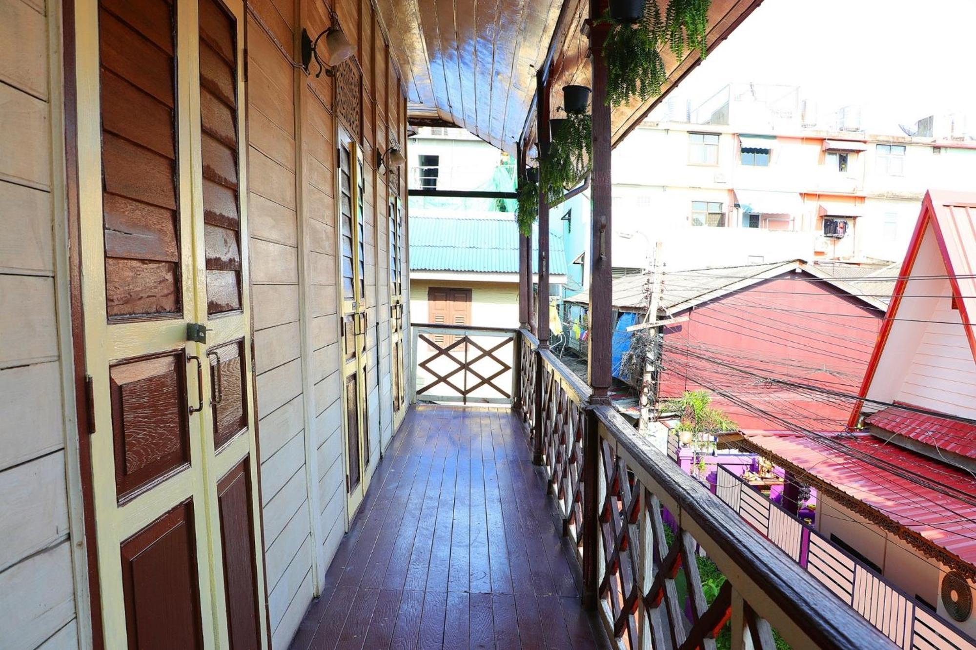 Baankhon Private Room In Thai House Check In By Yourself Code Inbox Adult Only Bangkok Oda fotoğraf